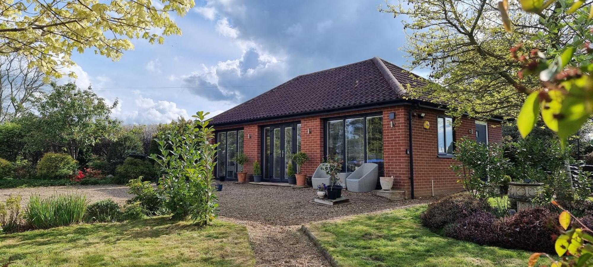 Begonia Cottage Briston Exterior photo